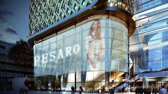 खुदरा दुकान के पर्दे की खिड़की के लिए 3m*2.5m पारदर्शी ग्रिल एलईडी स्क्रीन