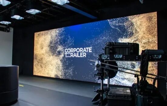 P2.5 इनडोर एलईडी डिस्प्ले हाई डेफिनिशन फुल कलर सार्वजनिक उपकरण के लिए