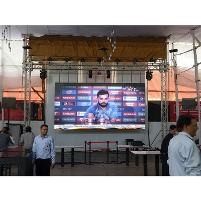 180W / M2 हाई ब्राइटनेस रेंटल LED डिस्प्ले 1R1G1B LED स्क्रीन डाई कास्टिंग Alu