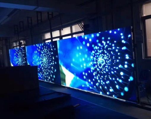7680Hz HD LED स्क्रीन मॉड्यूल वीडियो वॉल डिस्प्ले डिज़ाइन FCC 20m देखने की दूरी