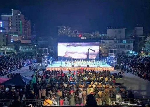 लॉन्गडा आउटडोर फुल कलर एलईडी डिस्प्ले 104x104 डॉट्स हाई डेफिनिशन