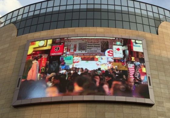 P3 1/2 20 स्कैन 900cd / M2 बड़े आउटडोर एलईडी वीडियो वॉल डिस्प्ले स्क्रीन Plexiglass